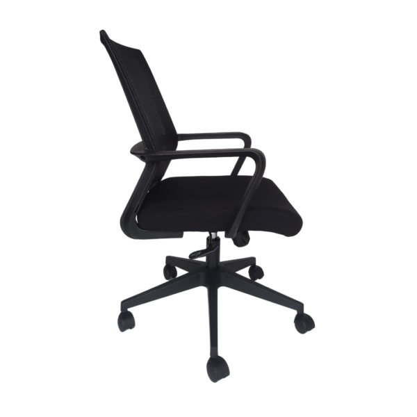 Silla Semiejecutiva, respaldo tipo malla, con brazos fijos
